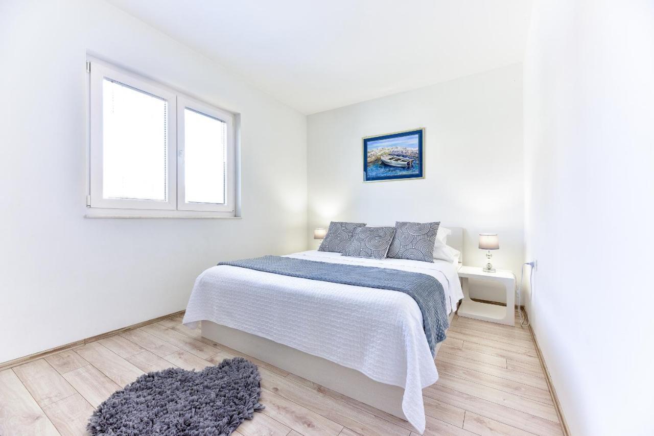 Apartment Inka Nice And Comfy Ζαντάρ Εξωτερικό φωτογραφία