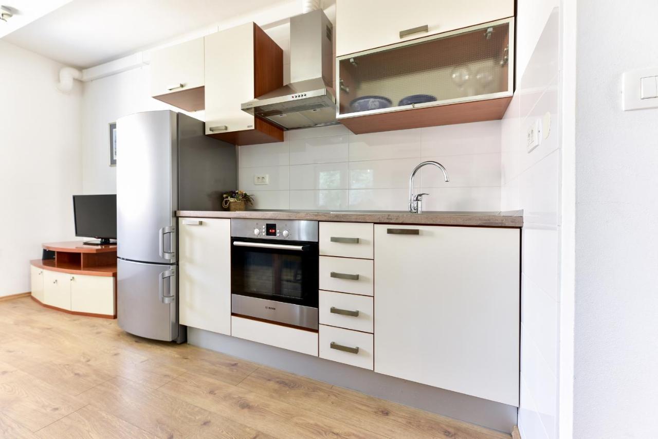 Apartment Inka Nice And Comfy Ζαντάρ Εξωτερικό φωτογραφία
