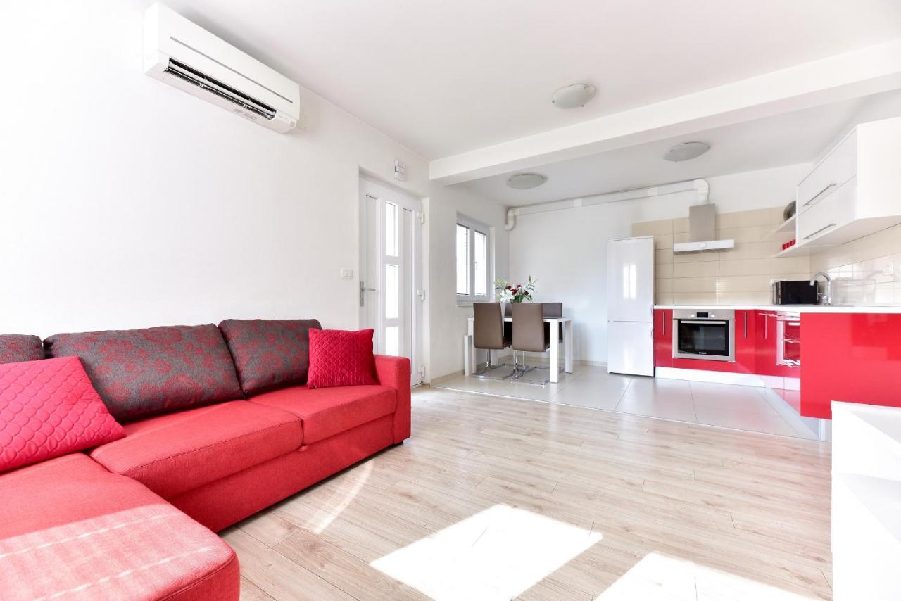 Apartment Inka Nice And Comfy Ζαντάρ Εξωτερικό φωτογραφία
